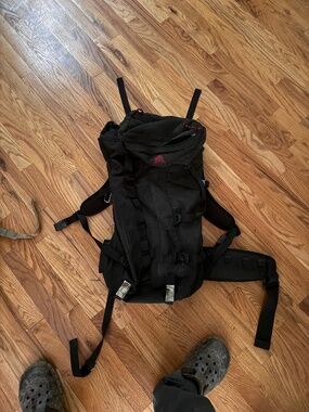 Vintage EMS black mountaineering backpack (around 30L)